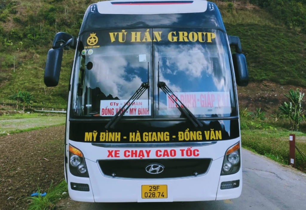 Xe khách Vũ Hán – xe đầu tiên và duy nhất tại Việt Nam chạy THẲNG TUYẾN + GIƯỜNG NẰM từ Mỹ Đình (Hà Nội) đến tận Quản Bạ, Đồng Văn, Mèo Vạc, Xín Mần (Hà Giang), Bắc Hà (Lào Cai)!